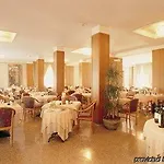 Rossini Hotell 4*