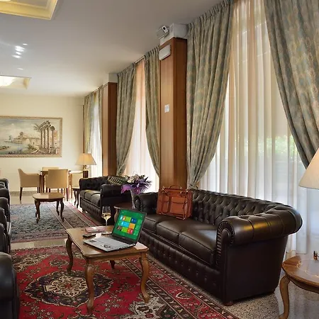 Hotel Rossini 4*